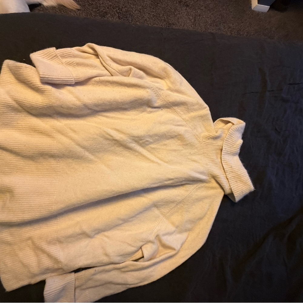 Athleta Alpine Sweater - Picture 2 of 4